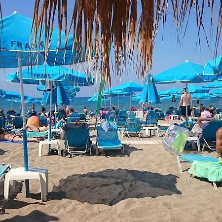 Frank Amoudara (Heraklion)